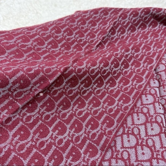 Christian Dior 100% Meringwool scarf - Picture 15 of 17